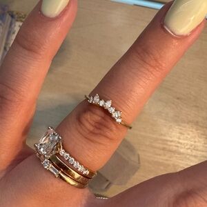 Natural Diamond Contour Wedding Band